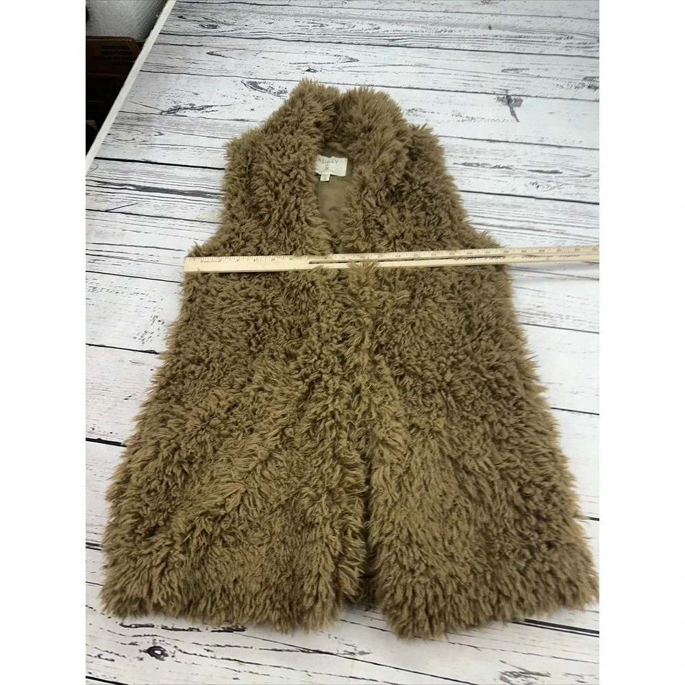 Ashley by 26 International Faux Fur Vest Women's Size S Brown Shaggy Open Front